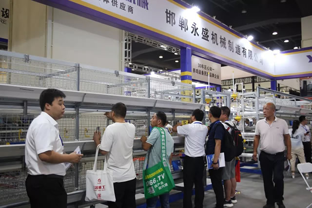 【品質(zhì)源于專業(yè)】您的雞舍交給永盛機械吧！